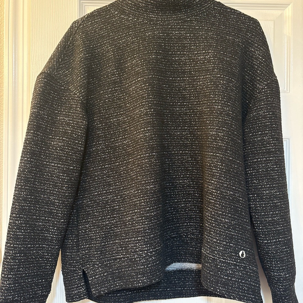 The American outdoorsman for women sweater